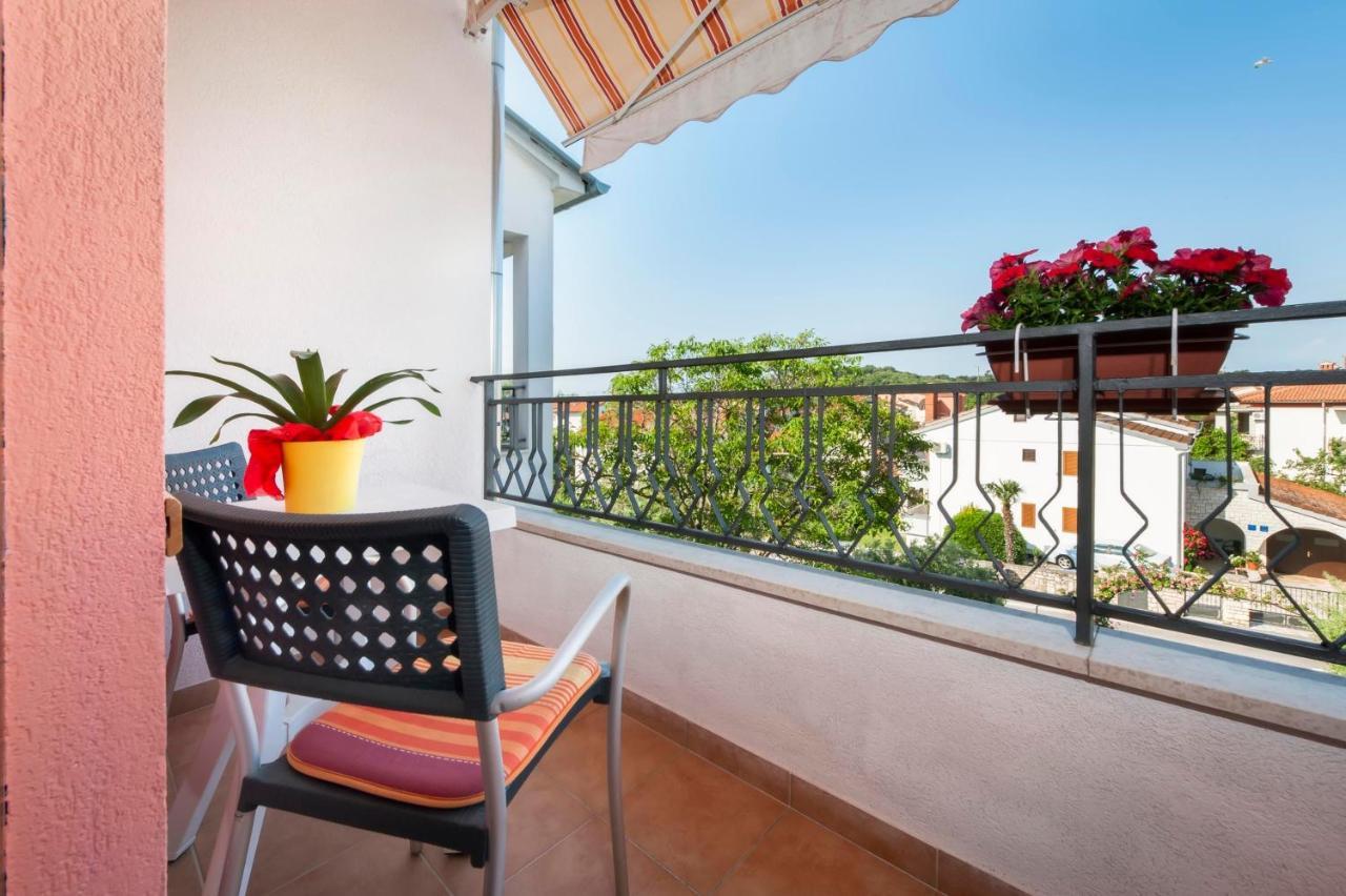 Apartments Adria 罗维尼 外观 照片